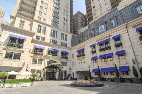 11 East Walton Street Chicago IL 60611