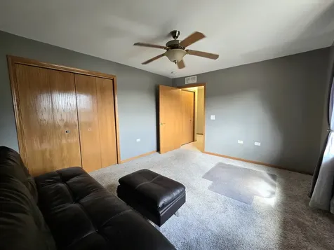 6252 Kallsen Drive Tinley Park IL 60477