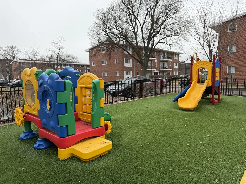 10111 Old Orchard Court Skokie IL 60076