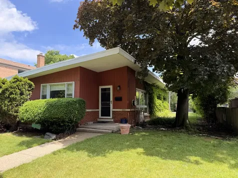 9111 Ewing Avenue Evanston IL 60203