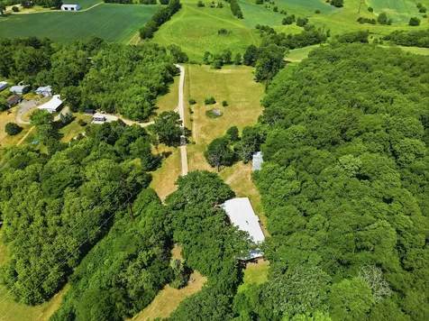 1584 Il Route 38 Franklin Grove IL 61031