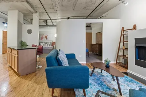6 South Laflin Street Chicago IL 60607