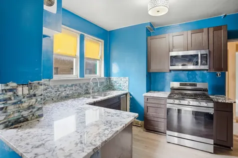2666 East 73rd Street Chicago IL 60649