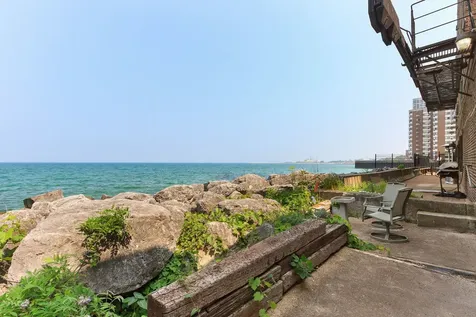 2666 East 73rd Street Chicago IL 60649