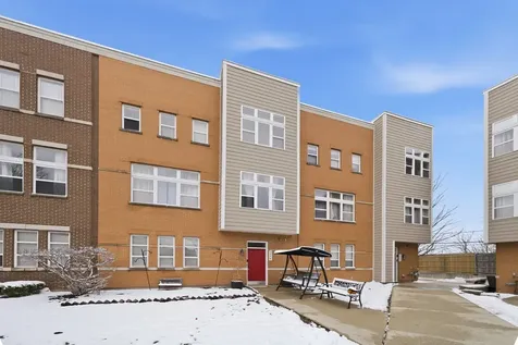 5244 West Hanson Avenue Chicago IL 60639
