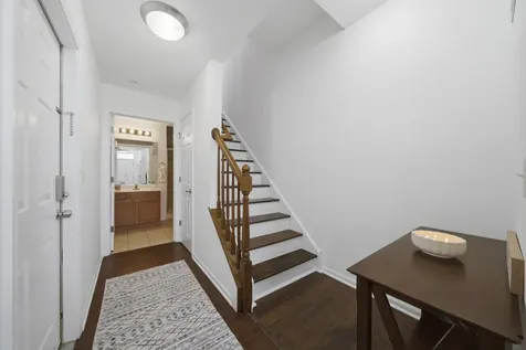 5244 West Hanson Avenue Chicago IL 60639