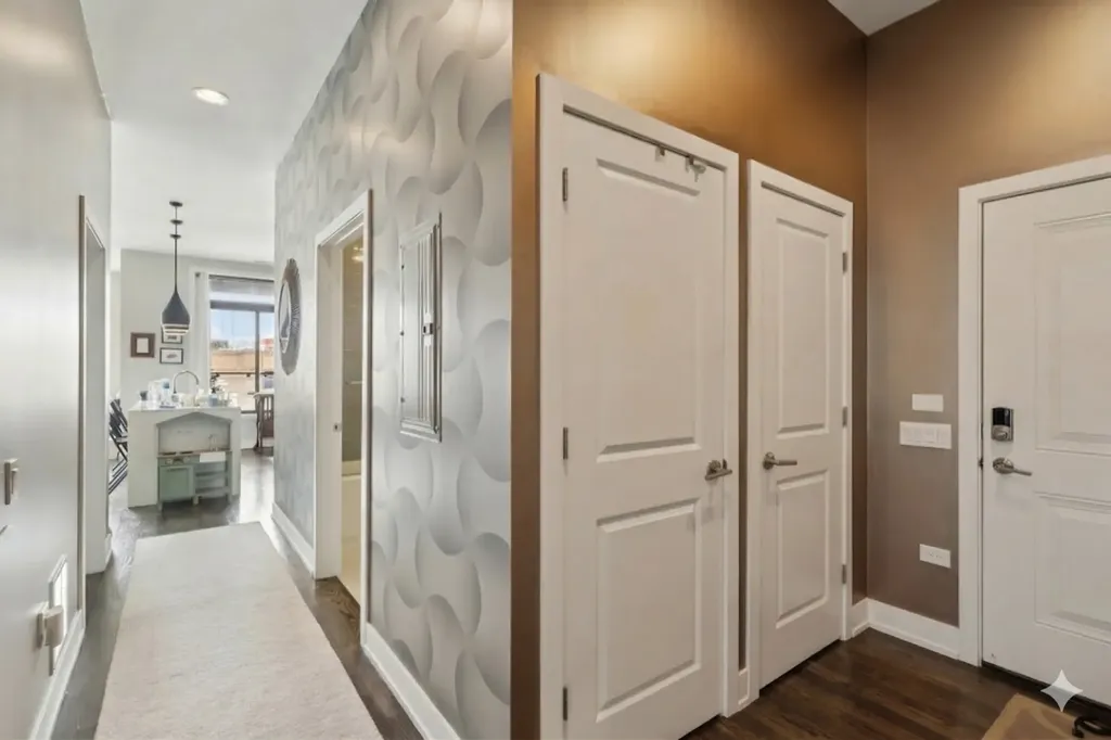 469 North Paulina Street Chicago IL 60622
