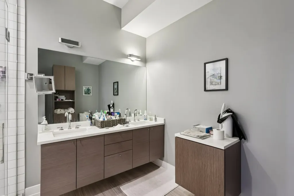 469 North Paulina Street Chicago IL 60622