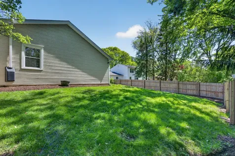 1105 Barcroft Court Naperville IL 60540