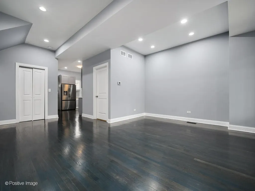 4530 West Maypole Avenue Chicago IL 60624