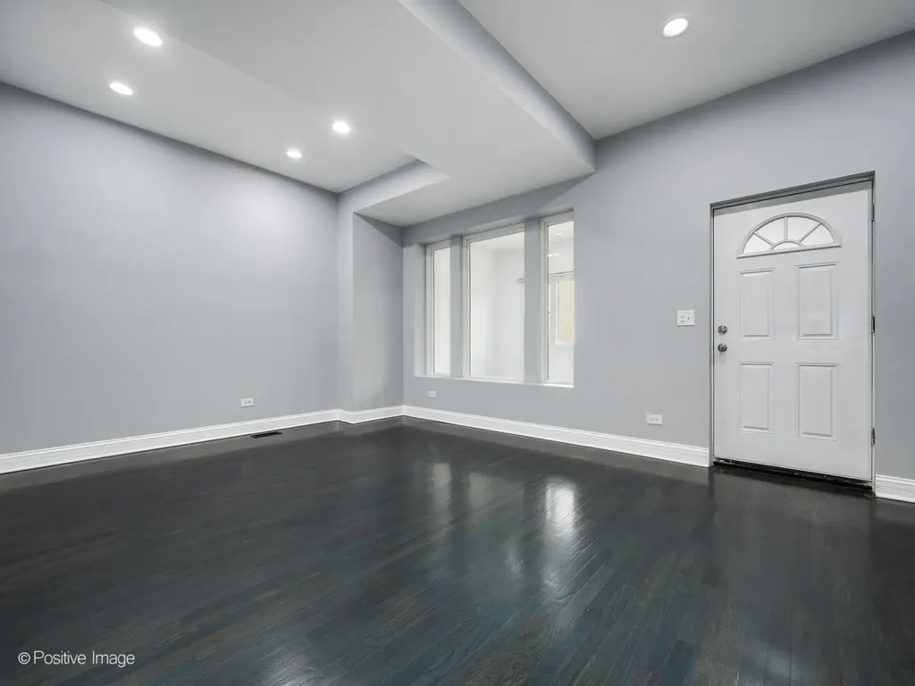 4530 West Maypole Avenue Chicago IL 60624