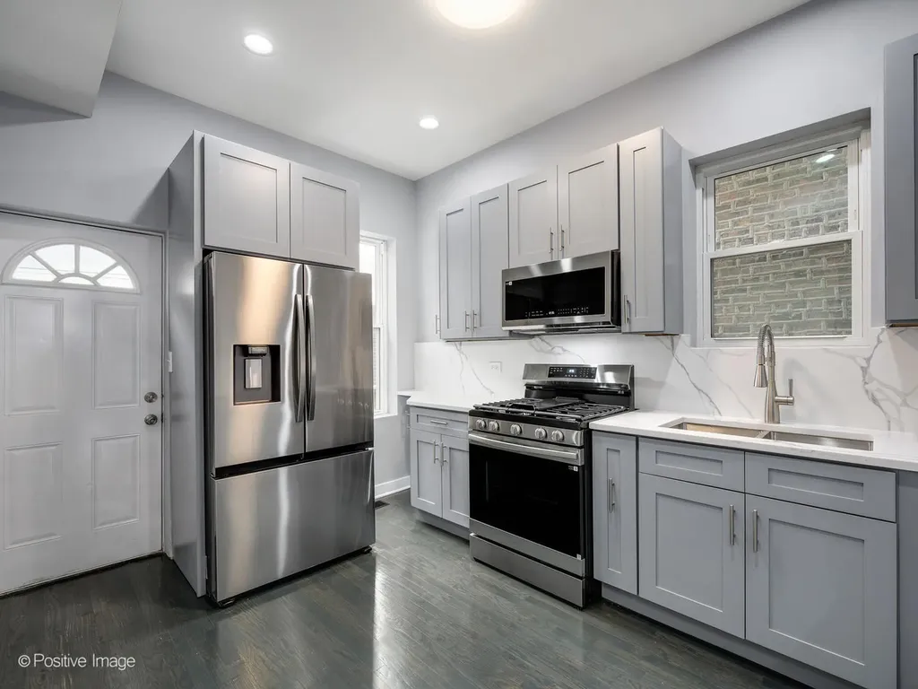 4530 West Maypole Avenue Chicago IL 60624