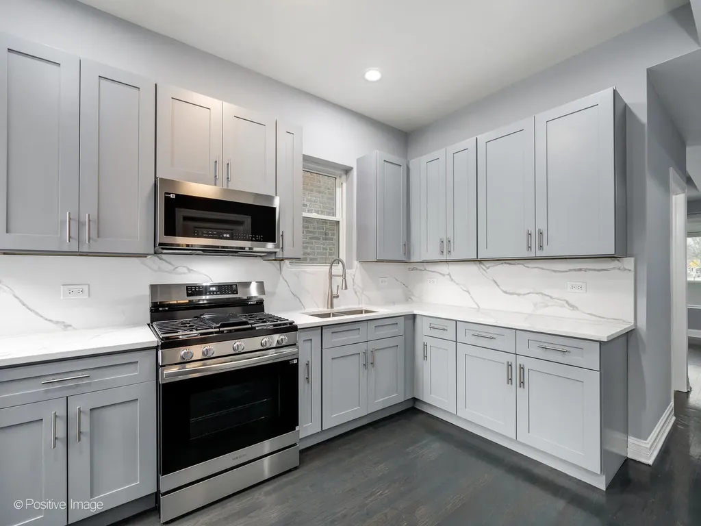 4530 West Maypole Avenue Chicago IL 60624