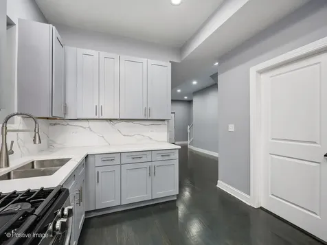 4530 West Maypole Avenue Chicago IL 60624