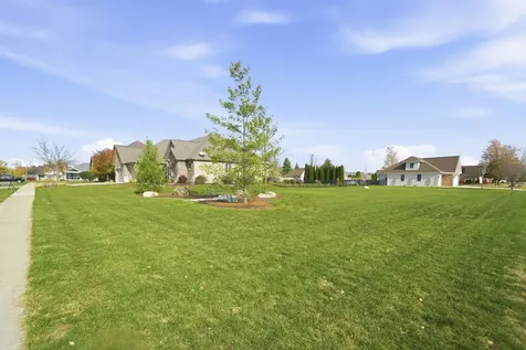 202 Dutch Street Sandwich IL 60548