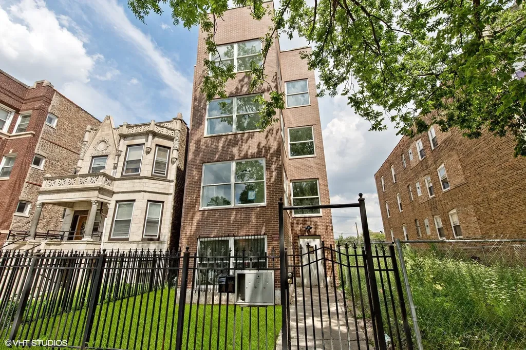 3544 West Douglas Boulevard Chicago IL 60623