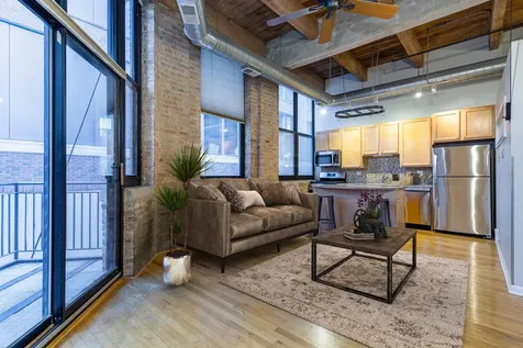 215 North Aberdeen Street Chicago IL 60607