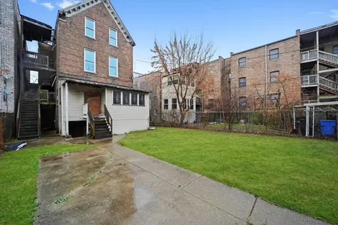5930 South King Drive Chicago IL 60637