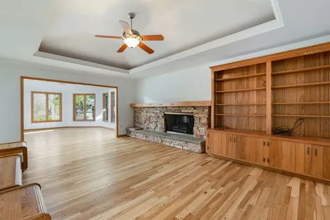 1449 South Shore Court Barrington IL 60010
