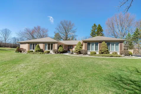 1449 South Shore Court Barrington IL 60010