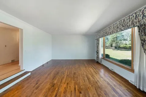 1449 South Shore Court Barrington IL 60010