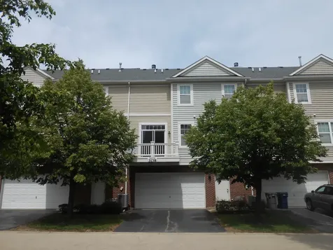 3138 Taunton Street Elgin IL 60124