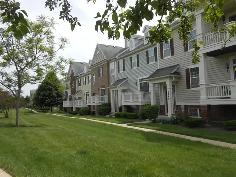 3138 Taunton Street Elgin IL 60124