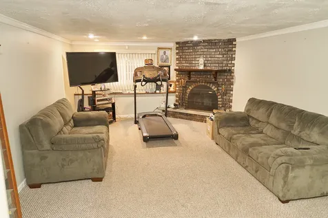 513 South Harper Avenue Glenwood IL 60425