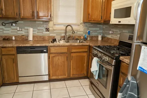 513 South Harper Avenue Glenwood IL 60425