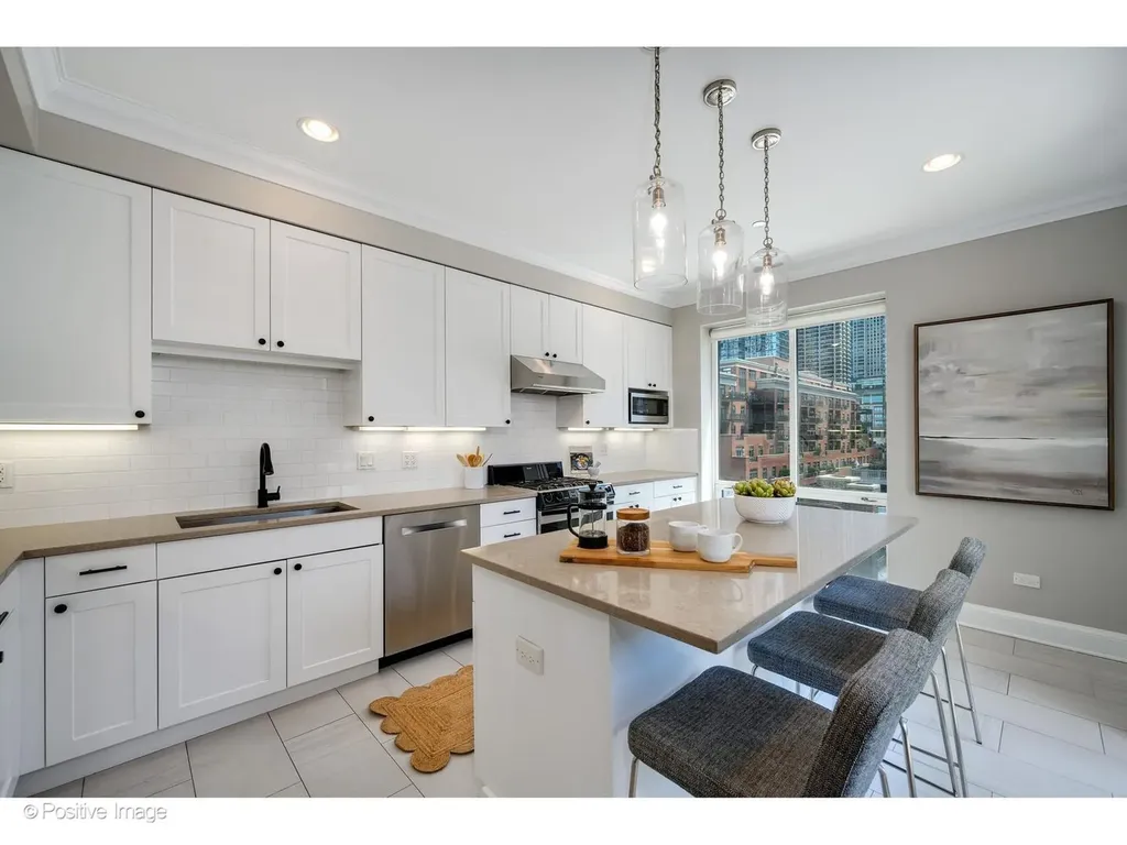 60 West Erie Street Chicago IL 60654