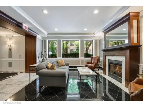 60 West Erie Street Chicago IL 60654
