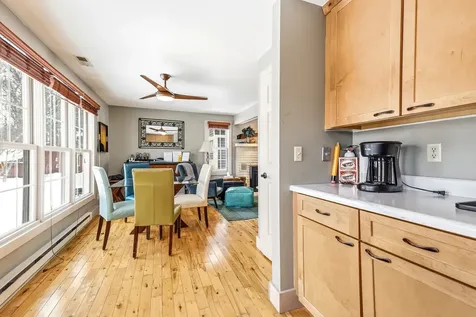7 Settler Lane Galena IL 61036