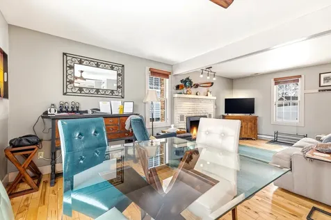 7 Settler Lane Galena IL 61036
