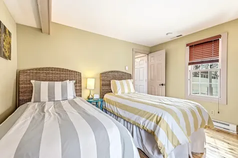 7 Settler Lane Galena IL 61036