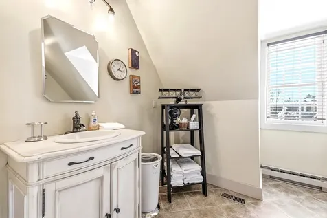 7 Settler Lane Galena IL 61036