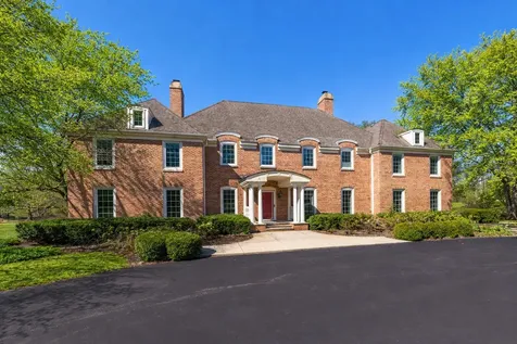 568 Plymouth Drive Inverness IL 60067