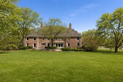 568 Plymouth Drive Inverness IL 60067