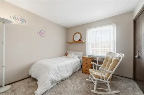 23W281 Cambridge Court Glen Ellyn IL 60137