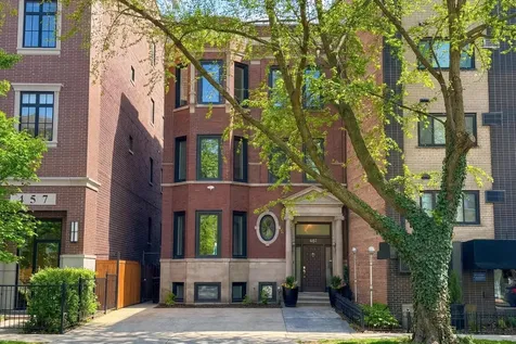 461 West Melrose Street Chicago IL 60657