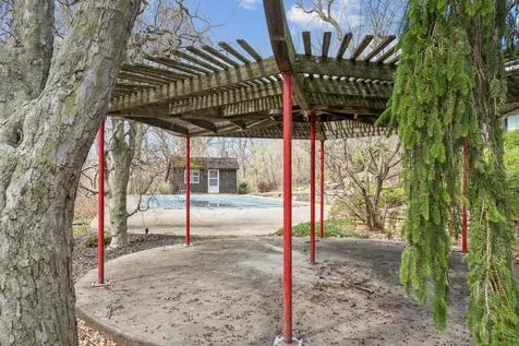 4001 26TH Street Rock Island IL 61201
