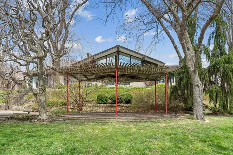 4001 26TH Street Rock Island IL 61201