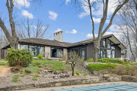 4001 26TH Street Rock Island IL 61201