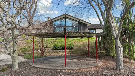 4001 26TH Street Rock Island IL 61201