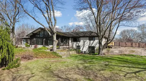 4001 26TH Street Rock Island IL 61201