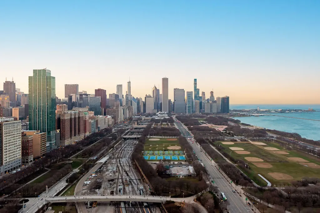1211 South Prairie Avenue Chicago IL 60605