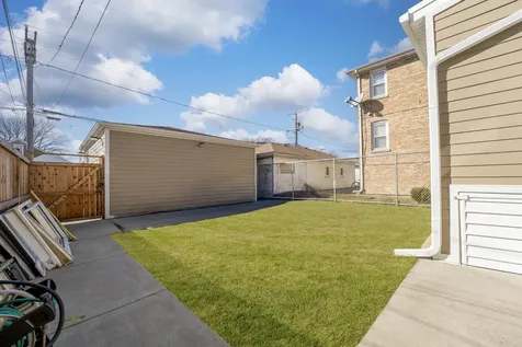2618 North 73rd Avenue Elmwood Park IL 60707