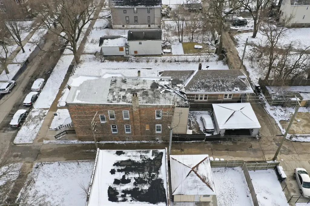 7514 South Dante Avenue Chicago IL 60619