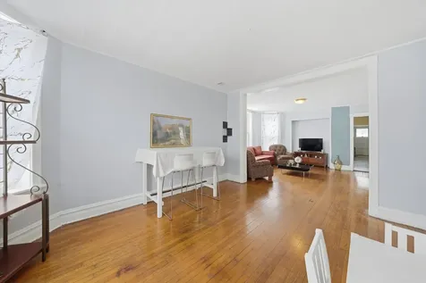 7514 South Dante Avenue Chicago IL 60619