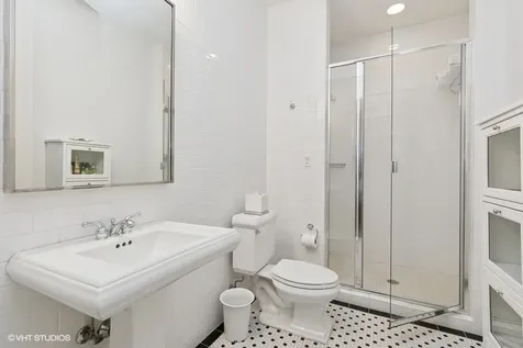 1733 South Prairie Avenue Chicago IL 60616