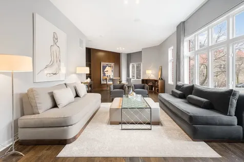 1733 South Prairie Avenue Chicago IL 60616